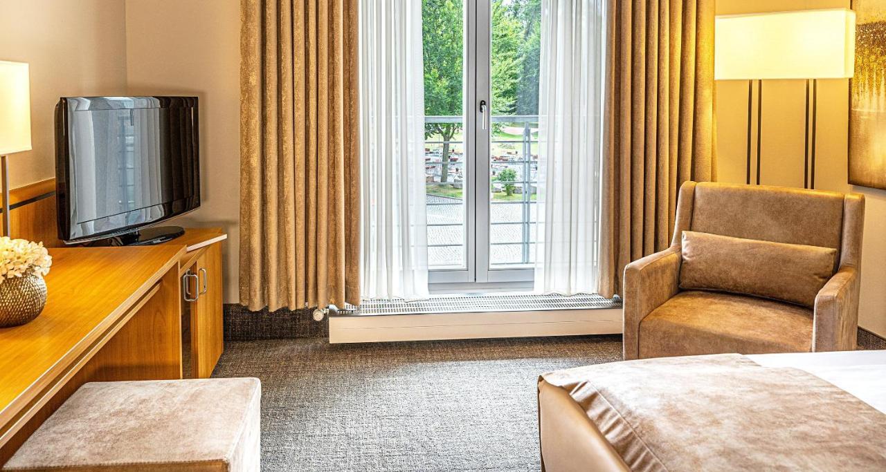Victor'S Residenz-Hotel Teistungenburg Dış mekan fotoğraf