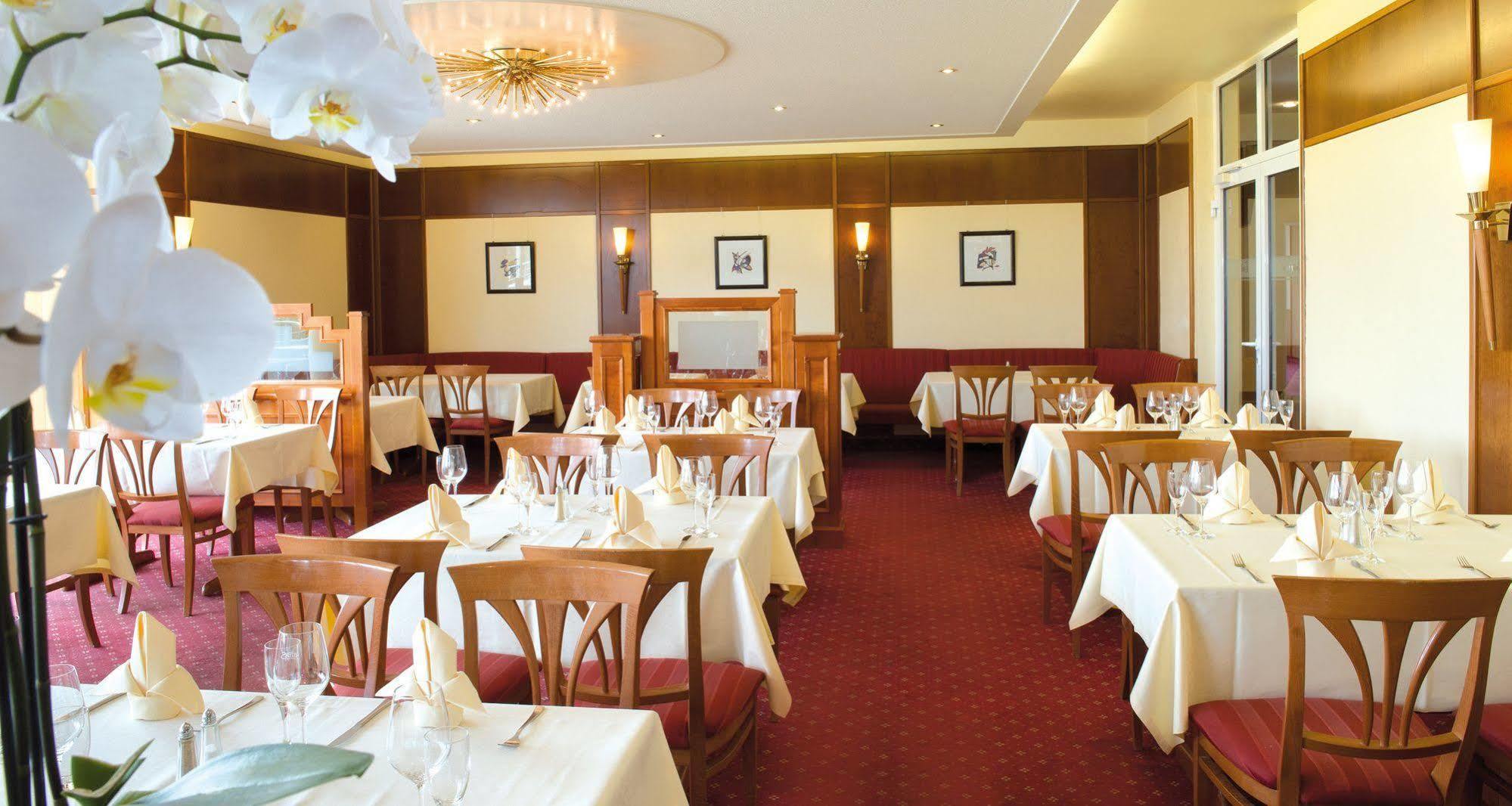 Victor'S Residenz-Hotel Teistungenburg Dış mekan fotoğraf