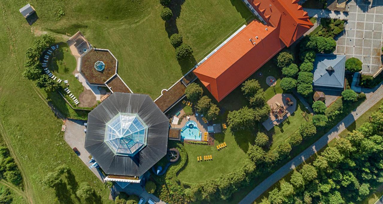 Victor'S Residenz-Hotel Teistungenburg Dış mekan fotoğraf